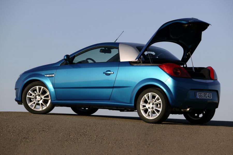  Opel Tigra Twin Top 2004 года  (фото 111 из 142)